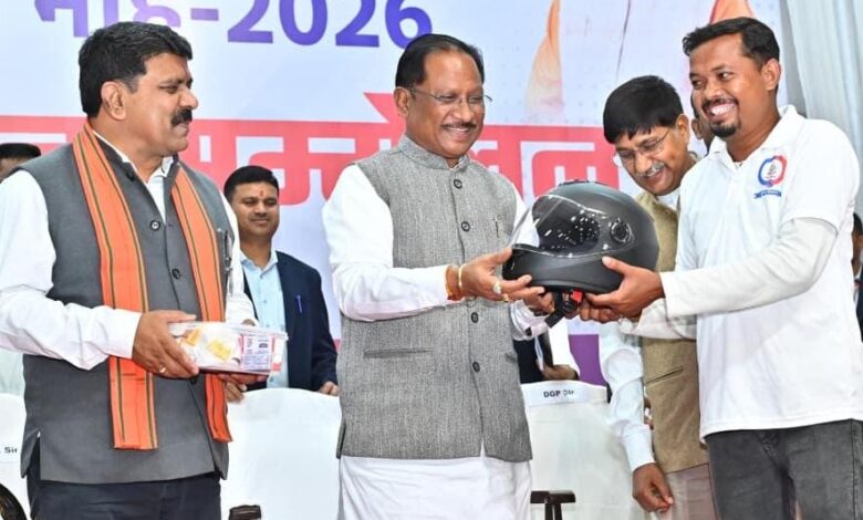 रोड सेफ्टी जागरूकता में पुलिस मितान निभाएंगे महत्वपूर्ण भूमिका – मुख्यमंत्री विष्णु देव साय