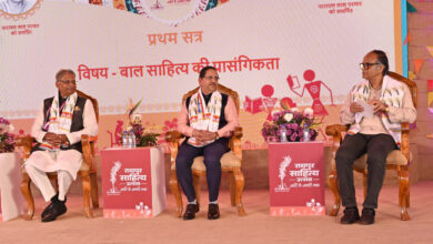 रायपुर साहित्य उत्सव के तीसरे दिन बाल साहित्य की प्रासंगिकता पर परिचर्चा का आयोजन….