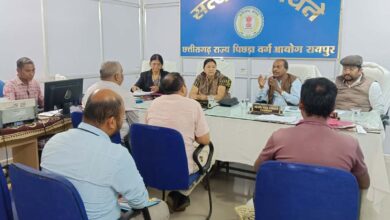 पिछड़ा वर्ग आयोग में विभिन्न शिकायतों की सुनवाई : सुनवाई के उपरांत अधिकारियों को निर्णयों के क्रियान्वयन हेतु निर्देश जारी….