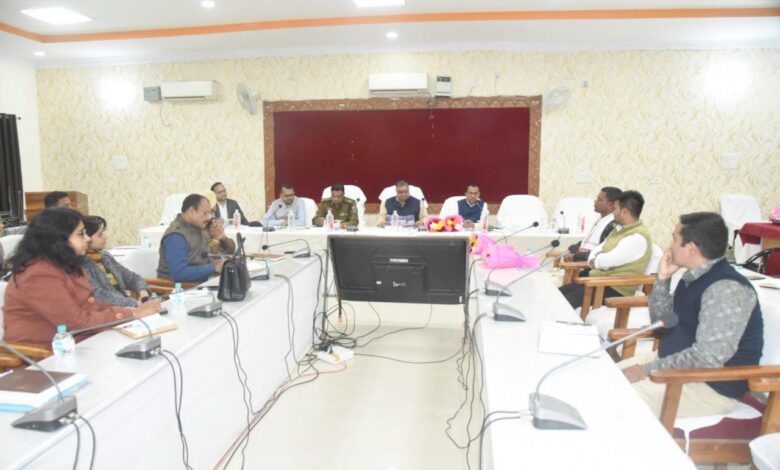 स्थानीय कलाकारों को अधिक से अधिक अवसर मिले, विगत वर्षों की भांति इस वर्ष भी गरिमामयी ढंग से मैनपाट महोत्सव सम्पन्न हो- मंत्री राजेश अग्रवाल….. स्थानीय कलाकारों को अधिक से अधिक अवसर मिले, विगत वर्षों की भांति इस वर्ष भी गरिमामयी ढंग से मैनपाट महोत्सव सम्पन्न हो- मंत्री राजेश अग्रवाल…..