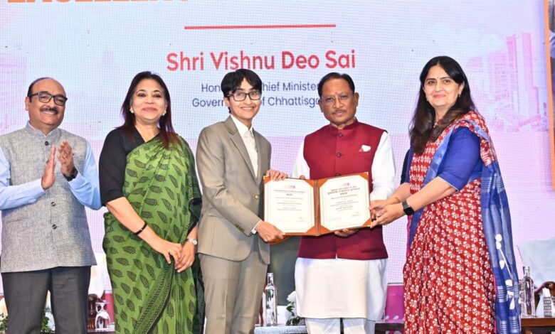 गुड गवर्नेंस कागजों पर नहीं, बल्कि जनता के जीवन में सकारात्मक बदलाव और अधिकारियों के काम-काज में दिखना चाहिए – मुख्यमंत्री विष्णु देव साय….. गुड गवर्नेंस कागजों पर नहीं, बल्कि जनता के जीवन में सकारात्मक बदलाव और अधिकारियों के काम-काज में दिखना चाहिए – मुख्यमंत्री विष्णु देव साय…..