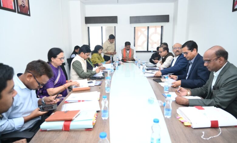 पंचायत एवं ग्रामीण विकास विभाग के बजट निर्माण को लेकर उपमुख्यमंत्री विजय शर्मा ने ली समीक्षा बैठक….