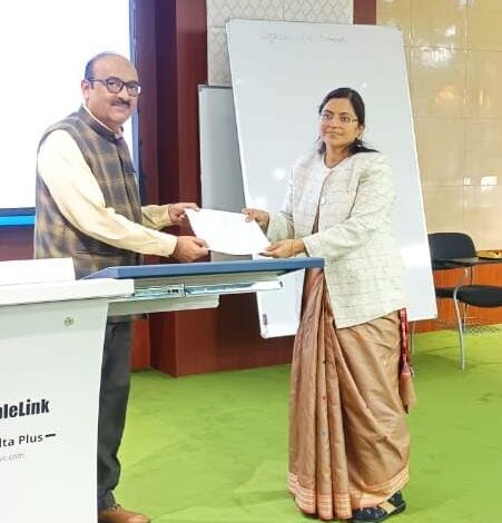 मुख्यमंत्री विष्णुदेव साय के नेतृत्व में छत्तीसगढ़ शासन सुशासन, दक्षता और नागरिक केंद्रित प्रशासन के लिए प्रतिबद्ध….