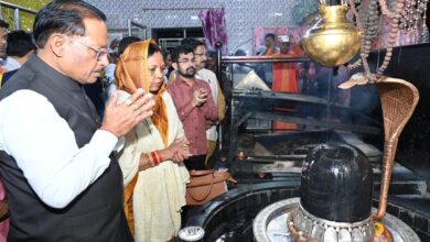 महाशिवरात्रि पर बाबा धाम में मुख्यमंत्री विष्णु देव साय ने की पूजा-अर्चना, 1.20 करोड़ के विकास कार्यों का शिलान्यास