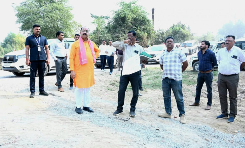 उप मुख्यमंत्री अरुण साव ने निर्माणाधीन पुल के कार्य का किया औचक निरीक्षण…. उप मुख्यमंत्री अरुण साव ने निर्माणाधीन पुल के कार्य का किया औचक निरीक्षण….