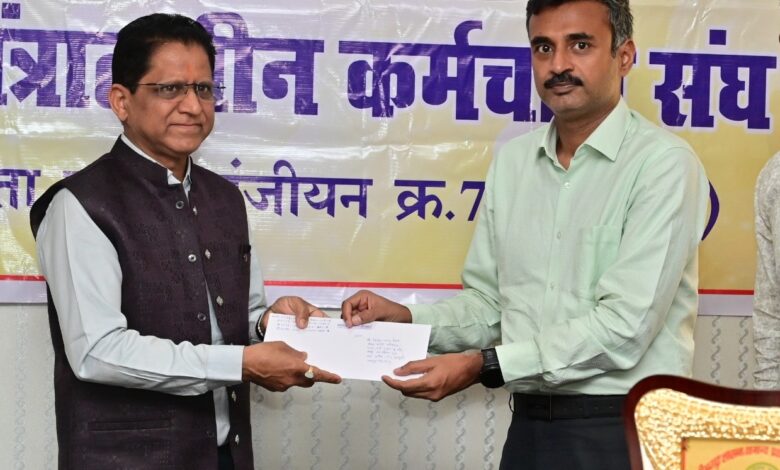 वरिष्ठ स्टॉफ ऑफिसर दिनेश मिश्रा 43 वर्षों की गौरवशाली शासकीय सेवा के पश्चात हुए सेवानिवृत्त….