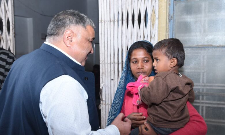 मुख्यमंत्री विष्णु देव साय के जन्मदिवस पर लखनपुर में विशेष पूजा-अर्चना, मंत्री राजेश अग्रवाल ने मरीजों को बांटे फल….