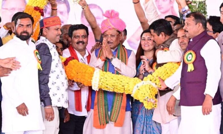 संत महात्माओं की पुण्य धरा और प्रभु श्रीराम के ननिहाल को विकसित और समृद्ध बनाने संकल्पित है हमारी सरकार : मुख्यमंत्री विष्णु देव साय… संत महात्माओं की पुण्य धरा और प्रभु श्रीराम के ननिहाल को विकसित और समृद्ध बनाने संकल्पित है हमारी सरकार : मुख्यमंत्री विष्णु देव साय…