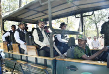 राज्यपाल रमेन डेका ने किया अचानकमार टाइगर रिजर्व का दौरा, जनजातीय कला और प्राकृतिक सौंदर्य की सराहना, प्राकृतिक वातावरण में वन्य जीव के संरक्षण को किया प्रोत्साहित….