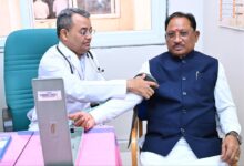 स्वास्थ्य के प्रति जागरूकता का संदेश: मुख्यमंत्री विष्णुदेव साय ने विधानसभा परिसर में तीन दिवसीय स्वास्थ्य शिविर का किया शुभारंभ….