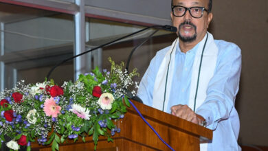 अपनी भावनाओं, दुख और खुशी को व्यक्त करने का सबसे सरल और सशक्त माध्यम हमारी मातृभाषा होती है- रमेन डेका….