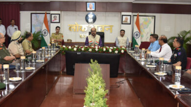 राज्यपाल रमेन डेका से रक्षा महाविद्यालय नई दिल्ली के अध्ययन दल ने की सौजन्य भेंट…… राज्यपाल रमेन डेका से रक्षा महाविद्यालय नई दिल्ली के अध्ययन दल ने की सौजन्य भेंट……