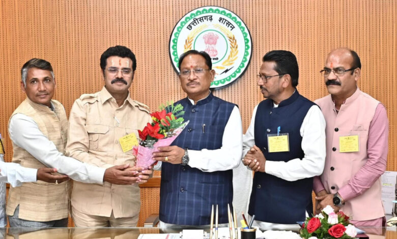 इंद्रावती नदी पर बैराज की स्वीकृति पर जगदलपुर नगर निगम के प्रतिनिधिमंडल ने मुख्यमंत्री का जताया आभार…. इंद्रावती नदी पर बैराज की स्वीकृति पर जगदलपुर नगर निगम के प्रतिनिधिमंडल ने मुख्यमंत्री का जताया आभार….