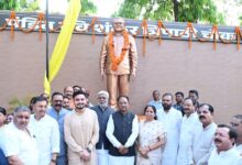 मुख्यमंत्री विष्णु देव साय ने अम्बिकापुर में भटगांव विधानसभा के पूर्व विधायक पंडित रविशंकर त्रिपाठी की प्रतिमा का किया अनावरण….