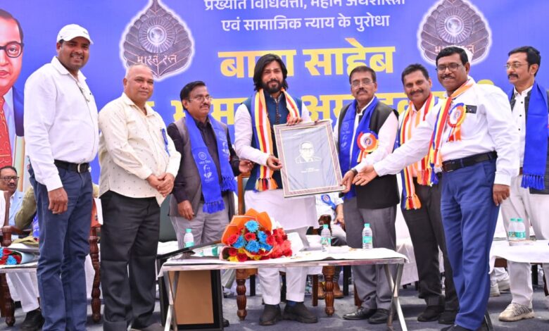 नवा रायपुर में जनसैलाब के बीच गरिमामय वातावरण में मनाई गई डॉ. भीमराव अंबेडकर की 135वीं जयंती, अंबेडकर चौक में बाबा साहब की आदमकद कांस्य  प्रतिमा का होगा अनावरण…..