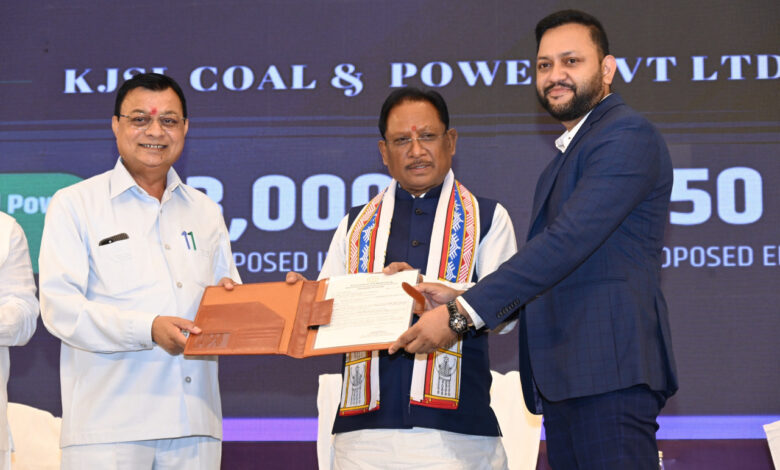 उद्योग और श्रम विभाग के आपसी समन्वय से संवर रहा है – छत्तीसगढ़….