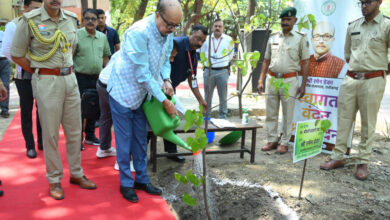 राज्यपाल रमेन डेका ने ली रायपुर जिले में विकासखंड स्तरीय समीक्षा बैठक….