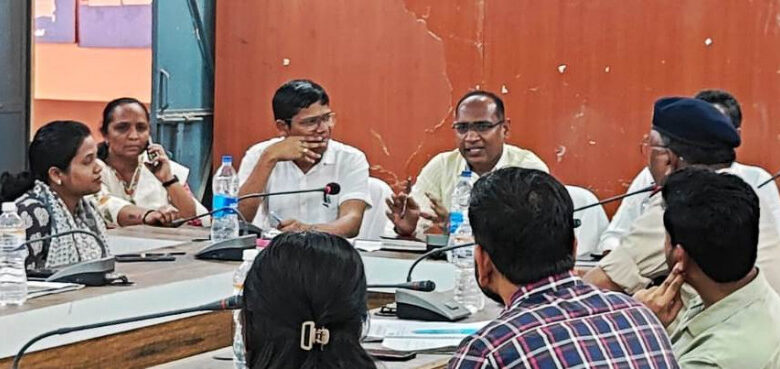 मण्डीपखोल गुफा दर्शन हेतु प्रशासन पूरी तरह तैयार, जनपद पंचायत छुईखदान में विभागवार जिम्मेदारियां तय…..