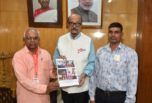 राज्यपाल रमेन डेका ने गोद ग्राम सोनपुरी के समग्र विकास के लिए दिए आवश्यक निर्देश…..