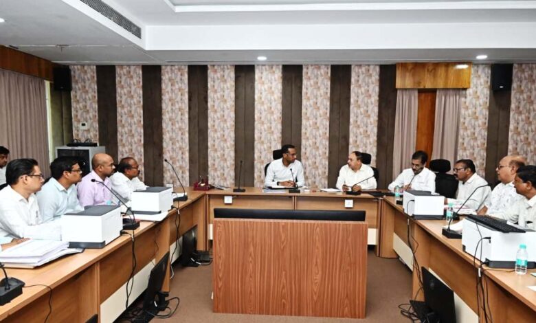 ‘नागरिकों की सुविधा सर्वोपरि, भविष्य की जरुरतों के अनुरूप करें निर्माण’, लोक निर्माण विभाग के सचिव ने निर्माणाधीन पुलों के कार्यों की प्रगति की समीक्षा की….