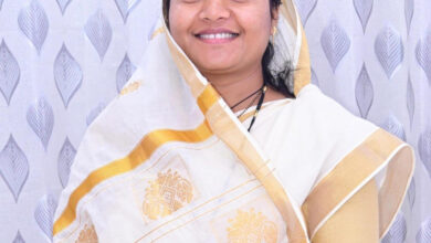 हाथी के हमले में जान गंवाने वाले ग्रामीणों के परिजनों को त्वरित राहत, मंत्री लक्ष्मी राजवाड़े की पहल पर सूरजपुर जिला प्रशासन ने वितरित की मुआवजा राशि…. हाथी के हमले में जान गंवाने वाले ग्रामीणों के परिजनों को त्वरित राहत, मंत्री लक्ष्मी राजवाड़े की पहल पर सूरजपुर जिला प्रशासन ने वितरित की मुआवजा राशि….