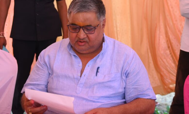 “ग्रामीण क्षेत्रों तक मजबूत सड़क नेटवर्क पहुंचाना सरकार की सर्वाेच्च प्राथमिकता” – मंत्री राजेश अग्रवाल…..