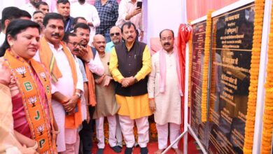 उप मुख्यमंत्री अरुण साव ने 9.96 करोड़ के कार्यों का किया लोकार्पण-भूमिपूजन, विकसित कृषि संकल्प अभियान के प्रचार वाहन को हरी झंडी दिखाकर किया रवाना….