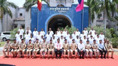 उप मुख्यमंत्री विजय शर्मा 33 प्रशिक्षु उप पुलिस अधीक्षकों के बुनियादी प्रशिक्षण सत्र शुभारंभ में हुए शामिल….. उप मुख्यमंत्री विजय शर्मा 33 प्रशिक्षु उप पुलिस अधीक्षकों के बुनियादी प्रशिक्षण सत्र शुभारंभ में हुए शामिल…..