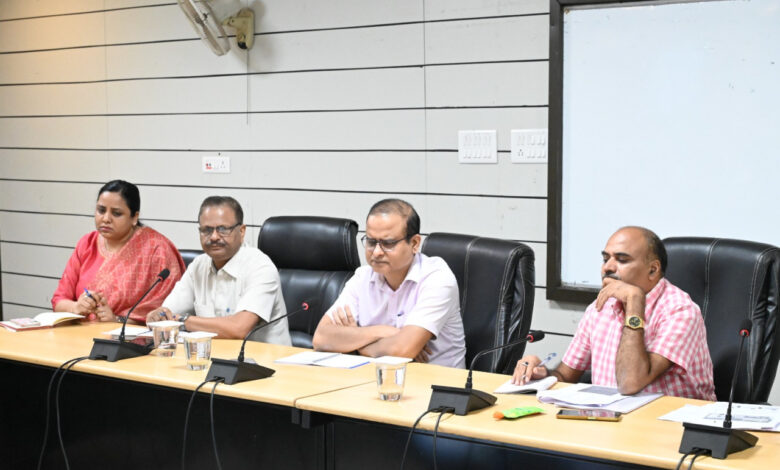 विकसित भारत-रोजगार और आजीविका गारंटी मिशन पर दो दिवसीय प्रशिक्षण सम्पन्न, प्रशिक्षण में अधिकारियों ने दिए सुझाव, सांकेतिक प्रस्तुतिकरण के माध्यम से साझा किए अनुभव…. विकसित भारत-रोजगार और आजीविका गारंटी मिशन पर दो दिवसीय प्रशिक्षण सम्पन्न, प्रशिक्षण में अधिकारियों ने दिए सुझाव, सांकेतिक प्रस्तुतिकरण के माध्यम से साझा किए अनुभव….