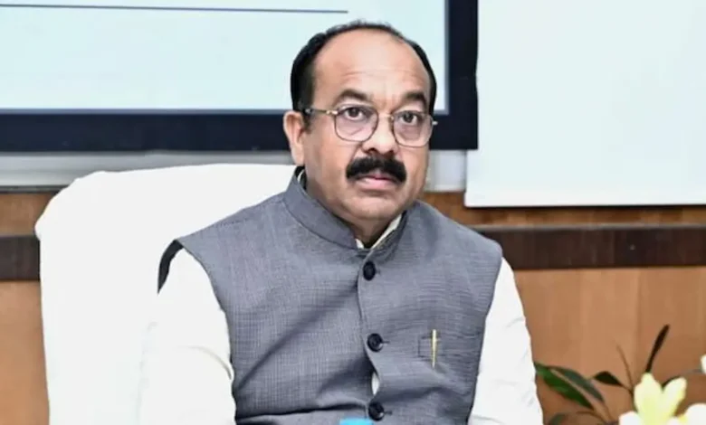 सड़कों और पुलों के निर्माण की धीमी गति पर बिफरे उप मुख्यमंत्री अरुण साव, 2 ठेकेदारों के पंजीयन निरस्त….. सड़कों और पुलों के निर्माण की धीमी गति पर बिफरे उप मुख्यमंत्री अरुण साव, 2 ठेकेदारों के पंजीयन निरस्त…..