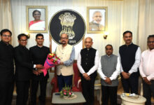 राज्यपाल रमेन डेका से परिवीक्षाधीन आईएएस अधिकारियों ने की सौजन्य भेंट……