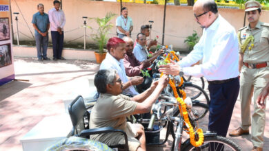 राज्यपाल रमेन डेका ने दिव्यांग पुनर्वास केंद्र माना कैंप का किया अवलोकन….. राज्यपाल रमेन डेका ने दिव्यांग पुनर्वास केंद्र माना कैंप का किया अवलोकन…..