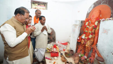 मुख्यमंत्री विष्णुदेव साय ने ऐतिहासिक चतुर्भुज विष्णु मंदिर में की पूजा-अर्चना, प्रदेश की सुख-समृद्धि की कामना……
