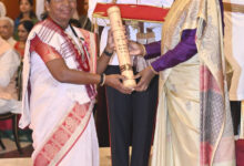 वित्त मंत्री ओपी चौधरी ने पद्मश्री सम्मान प्राप्त डॉ. बुधरी ताती को दी बधाई…