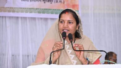 प्रधानमंत्री के सुशासन की संकल्पना को साकार करने के लिए प्रतिबद्धता के साथ काम कर रही हैं हमारी सरकार- मंत्री लक्ष्मी राजवाड़े….