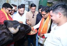 जन्मदिवस के अवसर पर वित्त मंत्री ओपी चौधरी ने की गौ-सेवा, संरक्षण के प्रयासों को सराहा…. जन्मदिवस के अवसर पर वित्त मंत्री ओपी चौधरी ने की गौ-सेवा, संरक्षण के प्रयासों को सराहा….