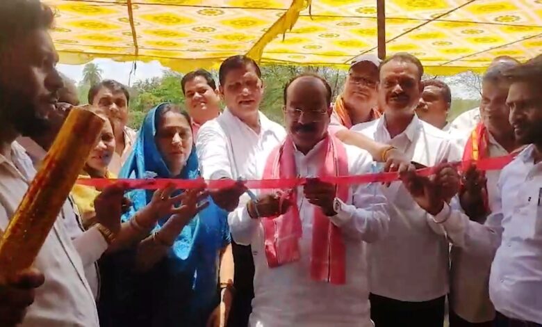 उप मुख्यमंत्री अरुण साव ने व्यावसायिक परिसर का किया लोकार्पण….