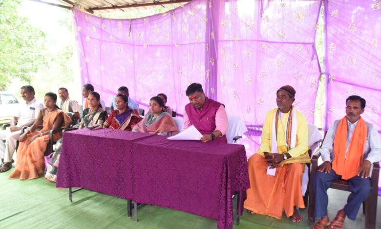 वन मंत्री केदार कश्यप ने ग्राम चेमा में 54 लाख रुपये के विकास कार्यों का किया भूमिपूजन….