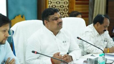 मंत्री गजेंद्र यादव की पहल से दुर्ग में वाणिज्यिक विवादों के त्वरित निपटारे के लिए विशेष न्यायालय की होगी स्थापना….. मंत्री गजेंद्र यादव की पहल से दुर्ग में वाणिज्यिक विवादों के त्वरित निपटारे के लिए विशेष न्यायालय की होगी स्थापना…..