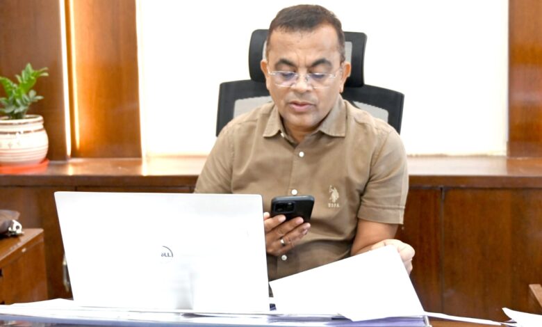 मुख्यमंत्री हेल्पलाइन 1076 से शिकायतों का हो रहा त्वरित समाधान, मुख्यमंत्री विष्णु देव साय के सुशासन के संकल्प को मिल रही मजबूती…… मुख्यमंत्री हेल्पलाइन 1076 से शिकायतों का हो रहा त्वरित समाधान, मुख्यमंत्री विष्णु देव साय के सुशासन के संकल्प को मिल रही मजबूती……