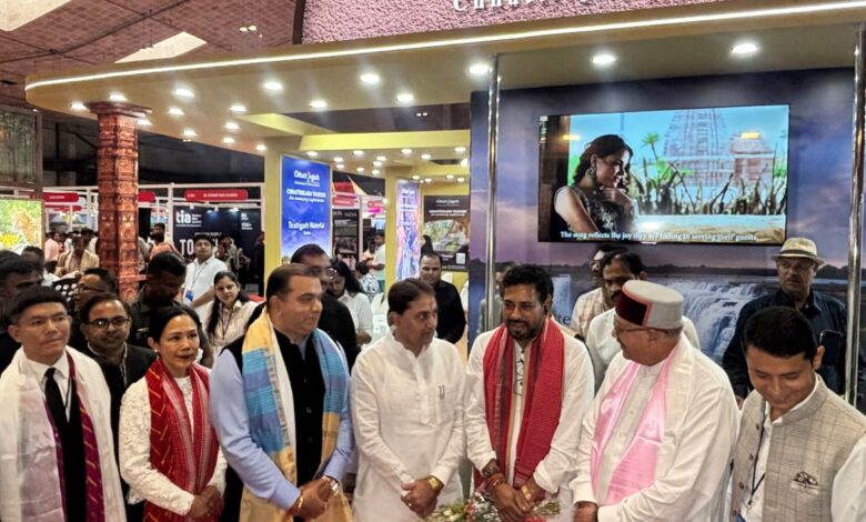 ट्रैवल एंड टूरिज्म फेयर कोलकाता-2026 में छत्तीसगढ़ पर्यटन का दमदार प्रदर्शन, वैश्विक पर्यटन मानचित्र पर मजबूत हुई पहचान….. ट्रैवल एंड टूरिज्म फेयर कोलकाता-2026 में छत्तीसगढ़ पर्यटन का दमदार प्रदर्शन, वैश्विक पर्यटन मानचित्र पर मजबूत हुई पहचान…..