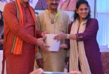 मेडिकल कॉलेज परिसर बना हरित विकास का प्रतीक : स्वास्थ्य मंत्री श्याम बिहारी जायसवाल ने किया पौधरोपण, तेंदूपत्ता बोनस चेक वितरित कर ‘तुहर पौधा तुहर द्वार’ वाहन को दिखाई हरी झंडी….