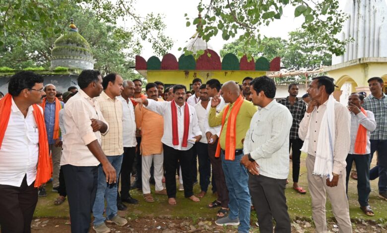उप मुख्यमंत्री विजय शर्मा ने किया बूढ़ा महादेव से खुड़िया तक सावन कांवड़ यात्रा की तैयारियों का मैराथन निरीक्षण उप मुख्यमंत्री विजय शर्मा ने किया बूढ़ा महादेव से खुड़िया तक सावन कांवड़ यात्रा की तैयारियों का मैराथन निरीक्षण