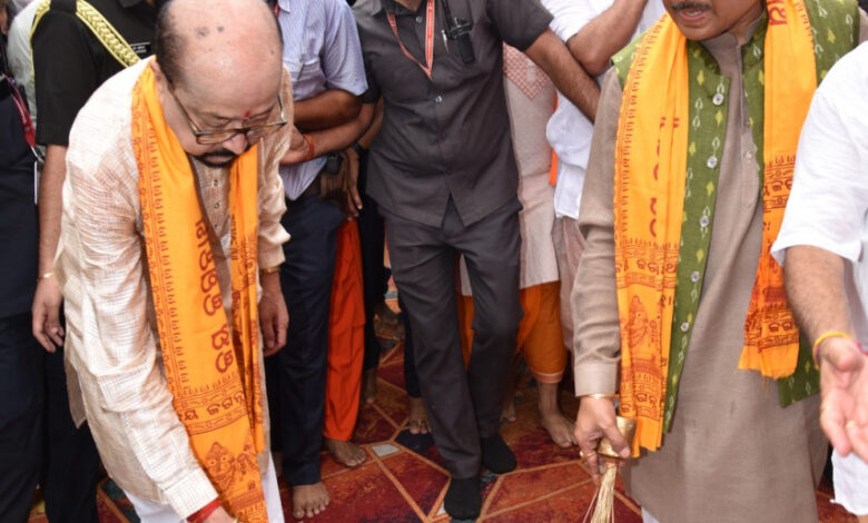 रथयात्रा महोत्सव में शामिल हुए राज्यपाल रमेन डेका….. रथयात्रा महोत्सव में शामिल हुए राज्यपाल रमेन डेका…..
