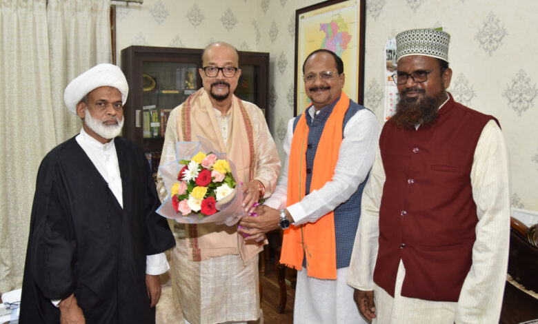 राज्यपाल रमेन डेका से छत्तीसगढ़ राज्य हज कमेटी के अध्यक्ष ने की सौजन्य भेंट…. राज्यपाल रमेन डेका से छत्तीसगढ़ राज्य हज कमेटी के अध्यक्ष ने की सौजन्य भेंट….