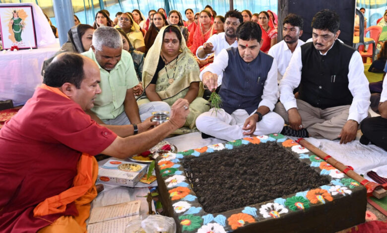 विकास का कोई विकल्प नहींः मंत्री टंक राम वर्मा…..