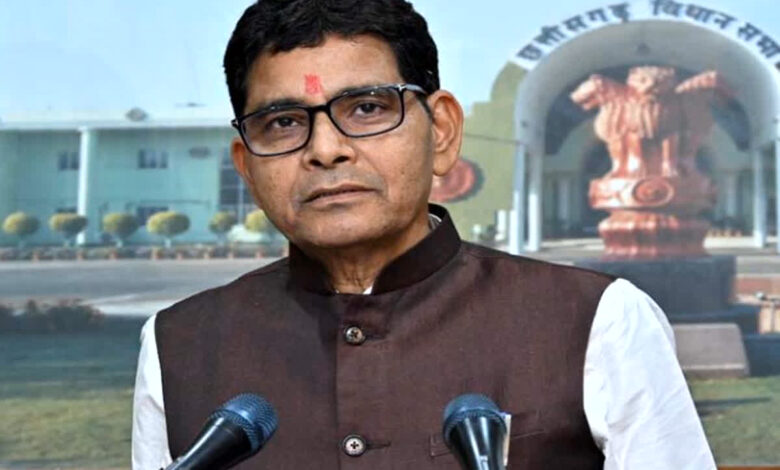 शिक्षा में निवेश, आने वाली पीढ़ियों के उज्ज्वल भविष्य की गारंटी- उच्च शिक्षा मंत्री टंक राम वर्मा….. शिक्षा में निवेश, आने वाली पीढ़ियों के उज्ज्वल भविष्य की गारंटी- उच्च शिक्षा मंत्री टंक राम वर्मा…..