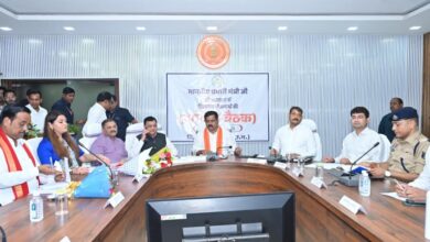 उप मुख्यमंत्री और उद्योग मंत्री ने कबीरधाम में विकास कार्यों और जनकल्याणकारी योजनाओं की मैराथन समीक्षा….