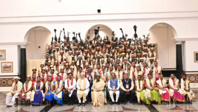 राष्ट्रपति भवन के विशेष अतिथि बने बस्तर के मांझी-चालकी : बस्तर पंडुम-2026 के विजेताओं और जनजातीय प्रतिनिधियों का हुआ विशेष सम्मान….