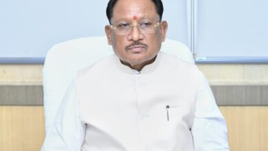 मुख्यमंत्री के निर्देश पर किसानों को खाद-बीज की निर्बाध उपलब्धता, कालाबाजारी पर कड़ा प्रहार…. मुख्यमंत्री के निर्देश पर किसानों को खाद-बीज की निर्बाध उपलब्धता, कालाबाजारी पर कड़ा प्रहार….